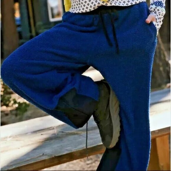 NWT Free People Movement Cuddle Up Fleece Tie Waist Oversize Blue Pants - Picture 4 of 8